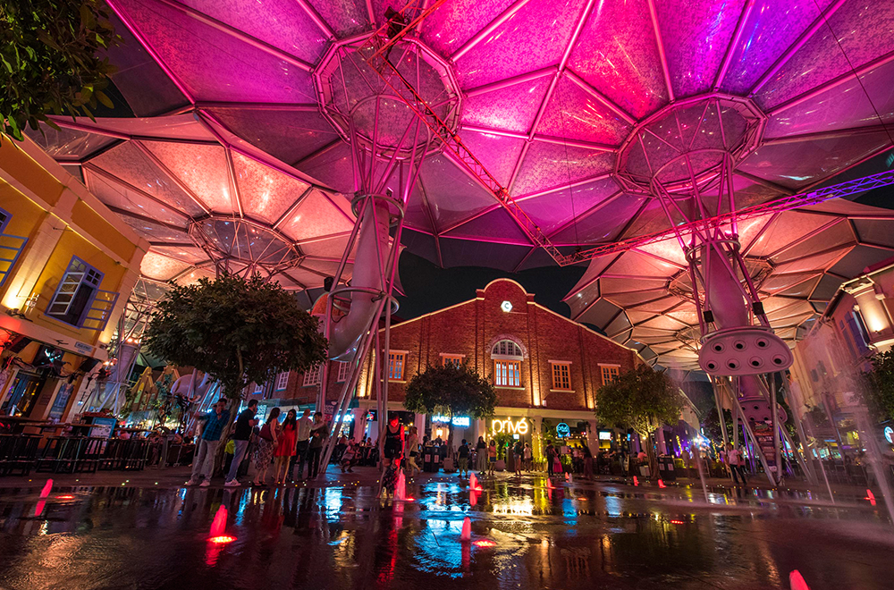 Clarke Quay CapitaLand Integrated Commercial Trust